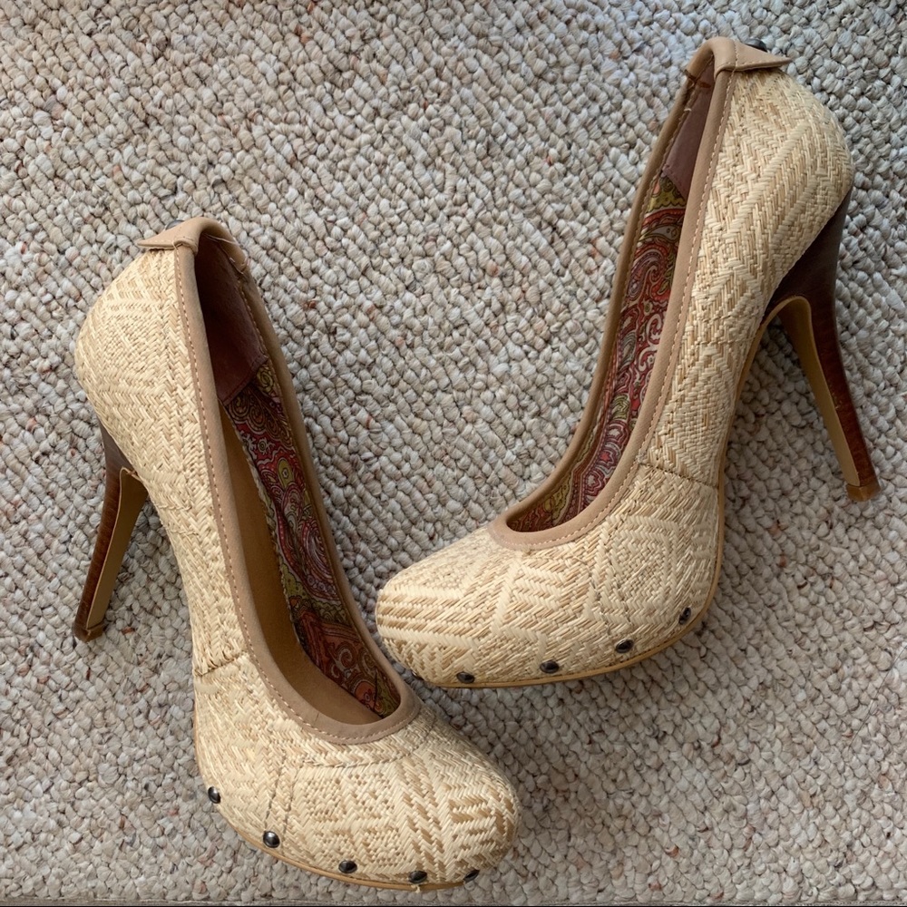 Not Rated Pumps - Size 9